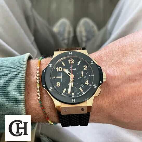 Hublot Big Bang Original 301.PB.131.RX Hublot Big Bang Black Bezel Gold Case on the man wrist