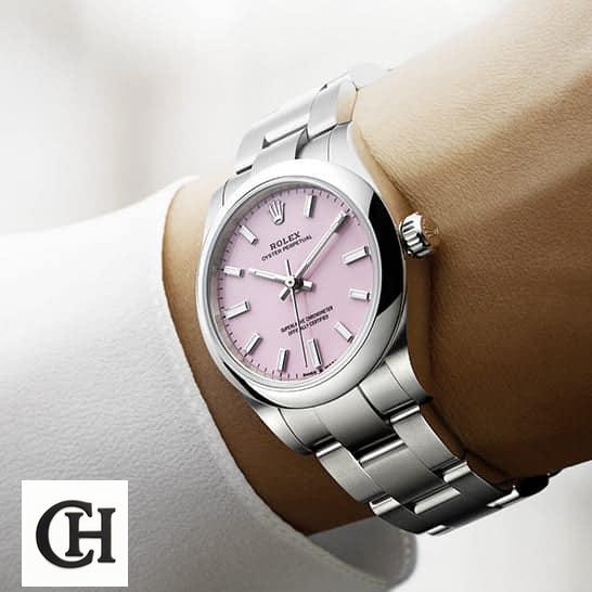 Rolex Milgauss Oyster Perpetual 124300 "Candy Pink" Collector’s rolex oyster perpetual 126000 4 Rolex Oyster Perpetual 124300 Pink Dial Oyster on his arm