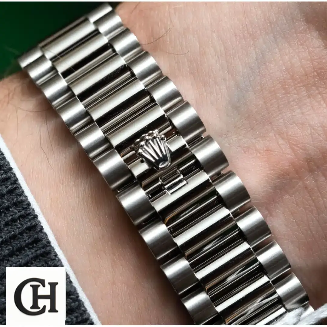 Rolex Day-Date 228236 Rolex Day Date Perpetual 228236 Stainless Steel Oyster Bracelet on the Rolex logo