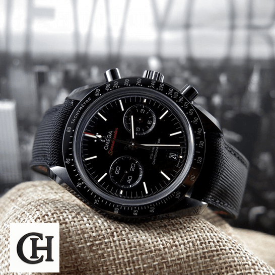 Omega Speedmaster Dark Side of the Moon Apollo 8 304.32.44.52.01.001 Mirror omega speedmaster dark side of the moon 311.92.44.51.01 Omega Speedmaster Black Dial Rubber Black Bracelet