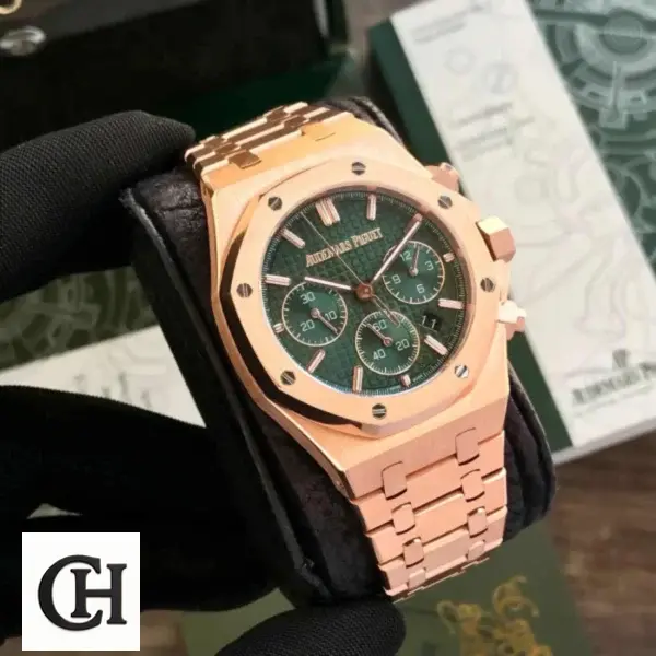 Audemars Piguet Royal Oak Offshore 26240OR.OO.1320OR.04 Masterpiece ap rose gold green dial on the man hand 600x600 1 Audemars Piguet Royal Oak Offshore 26240OR.OO.1320OR.04 Masterpiece ap rose gold green dial on the man hand 600x600 1